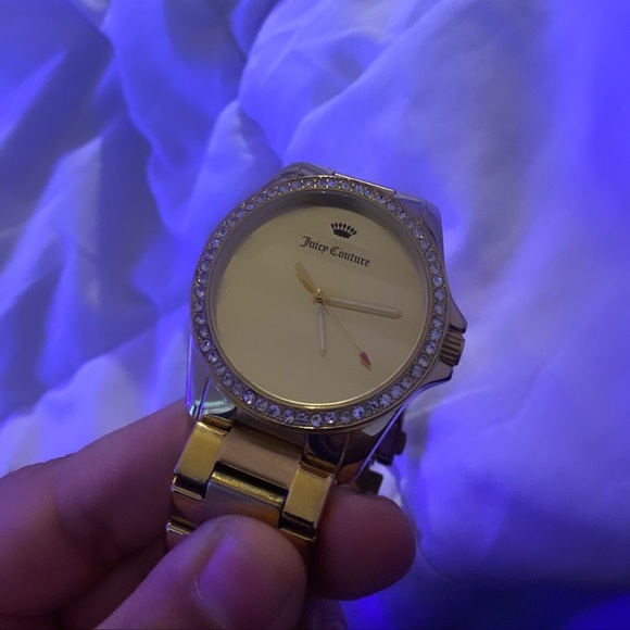 JUICY COUTURE GOLD WATCH 💛 - Picture 1 of 4